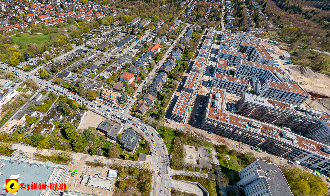 21.04.2023 - Luftbilder von der Baustelle Niederalmstraße 16 in Neuperlach